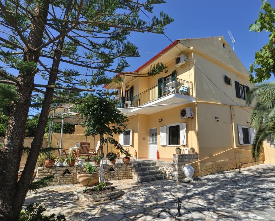 Arthur House Longós Exterior photo